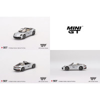 Porsche 911 Targa 4S Heritage Design Edition (GT Silver Metallic)